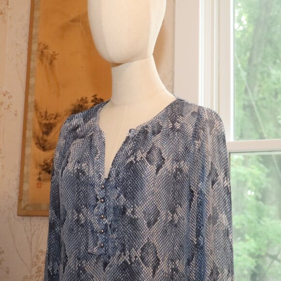 WHITE HOUSE Long Sleeve SNAKESKIN Print Blouse - Picture 4 of 12